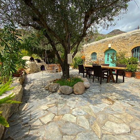 Natura Cottages Makrýgialos Eksteriør billede
