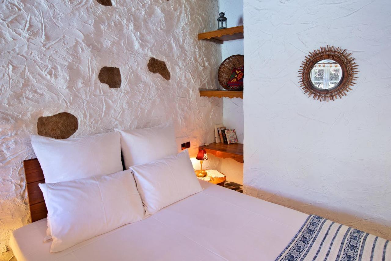Natura Cottages Makrýgialos Eksteriør billede